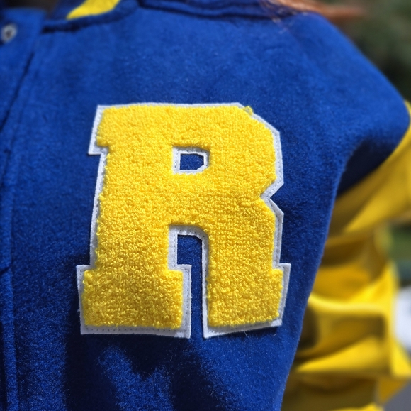 Archie Comics Jacket - Picture 2 of 9
